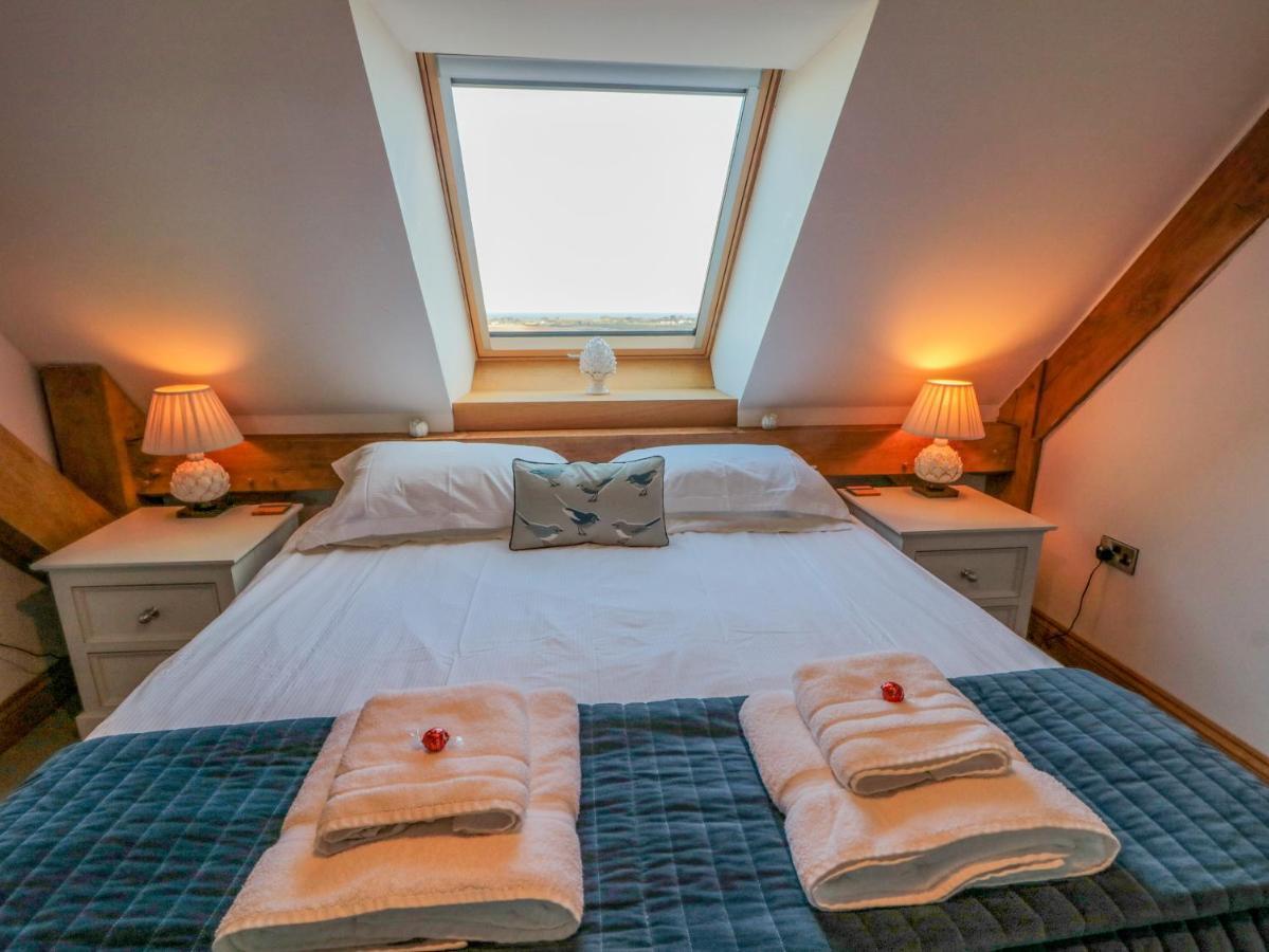 Hilltop House Villa Файли Екстериор снимка