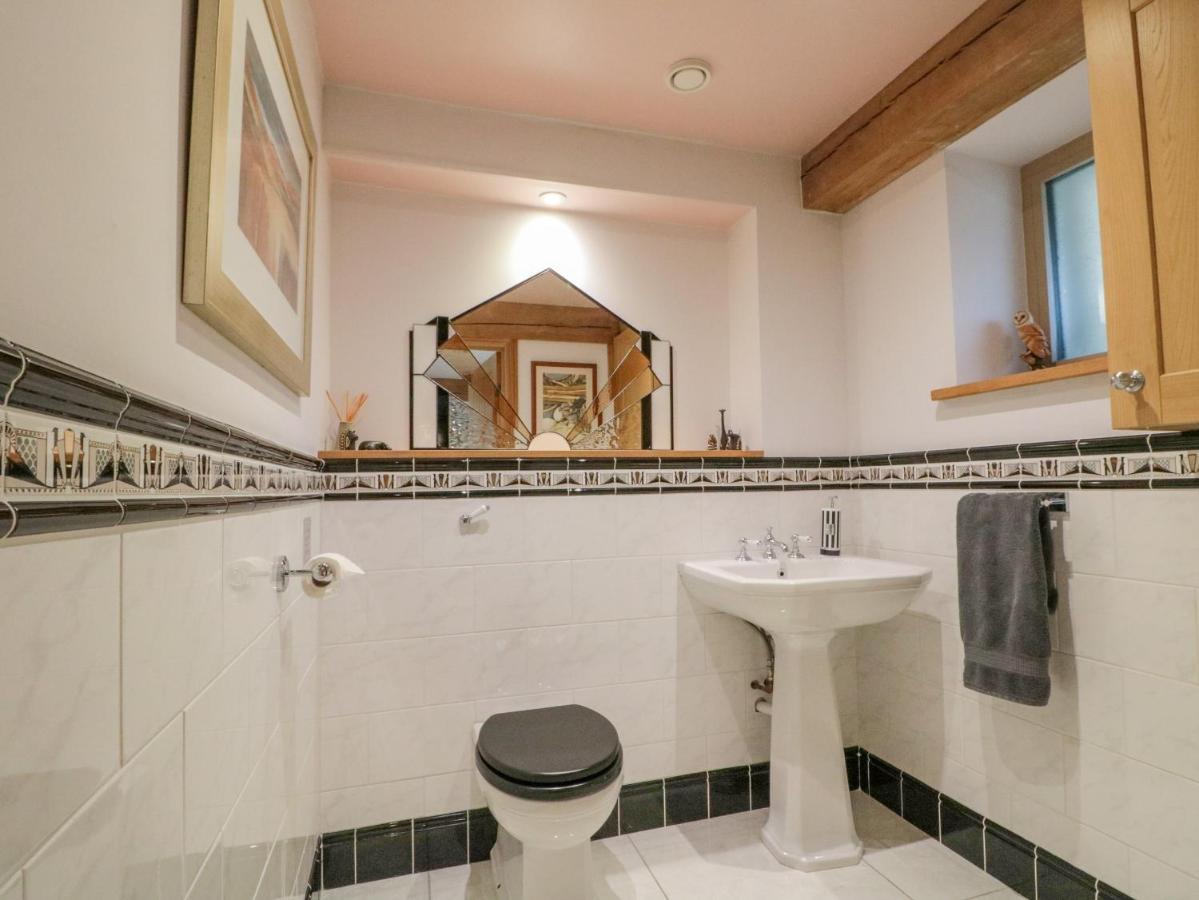 Hilltop House Villa Файли Екстериор снимка