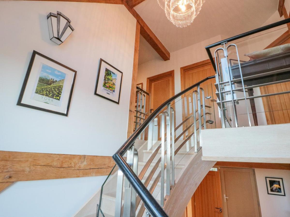 Hilltop House Villa Файли Екстериор снимка